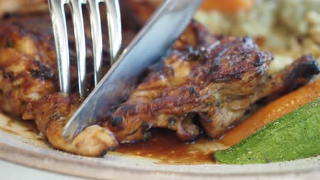 pollo a la parrilla con verduras