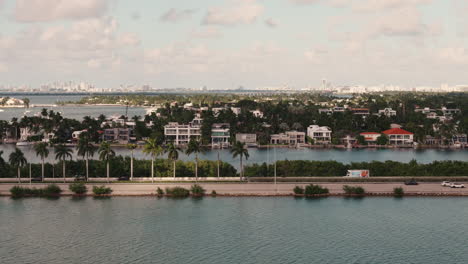 miami luxury homes and waterfront views