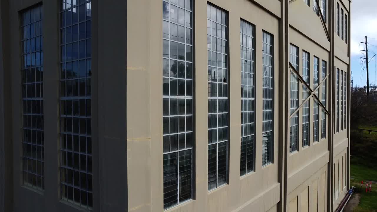 vista de la esquina del edificio