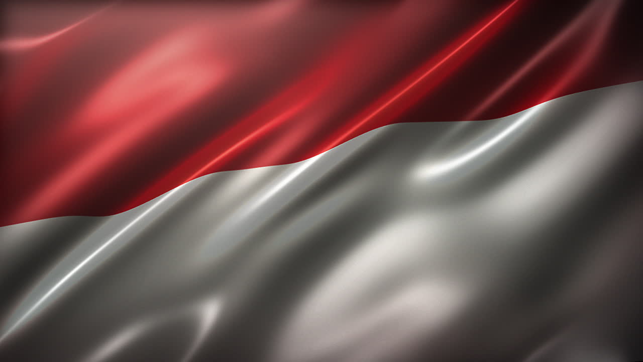 la bandera de la república de indonesia, ángulo alto, vista en perspectiva, aspecto y sensación cinematográfica, brillante, movimiento lento, agitación, elegante textura sedosa agitando