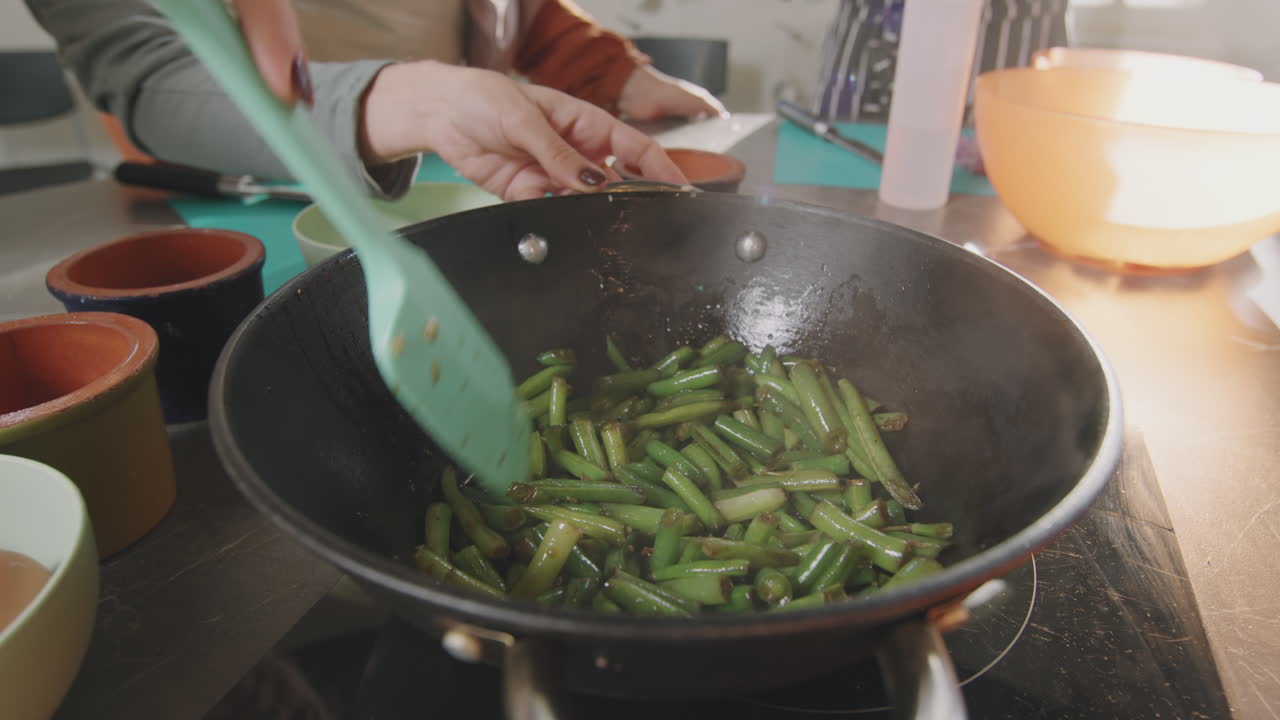 Frying Green Beans In Frying Pan