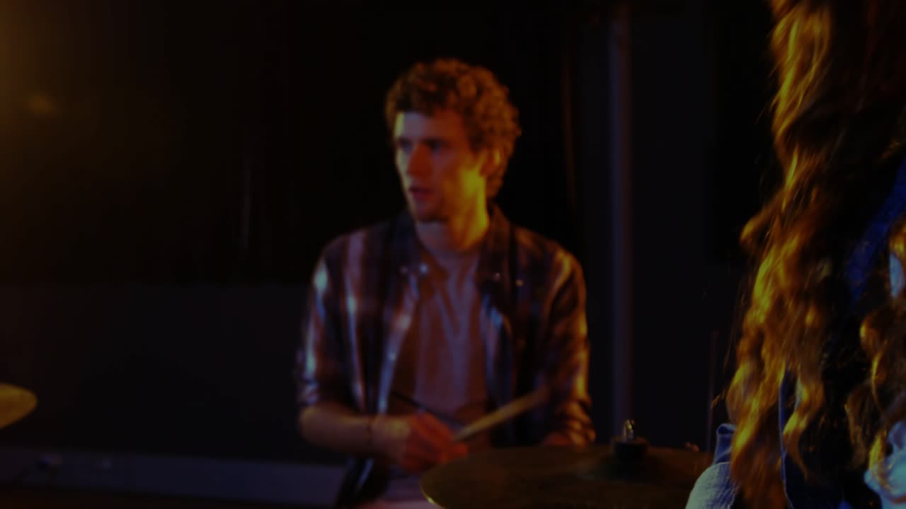 Camera moving closer, singer stepping to vintage mic and singing, neon bars streaking for music ads