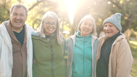 Portrait-of-senior-friends-in-park-together