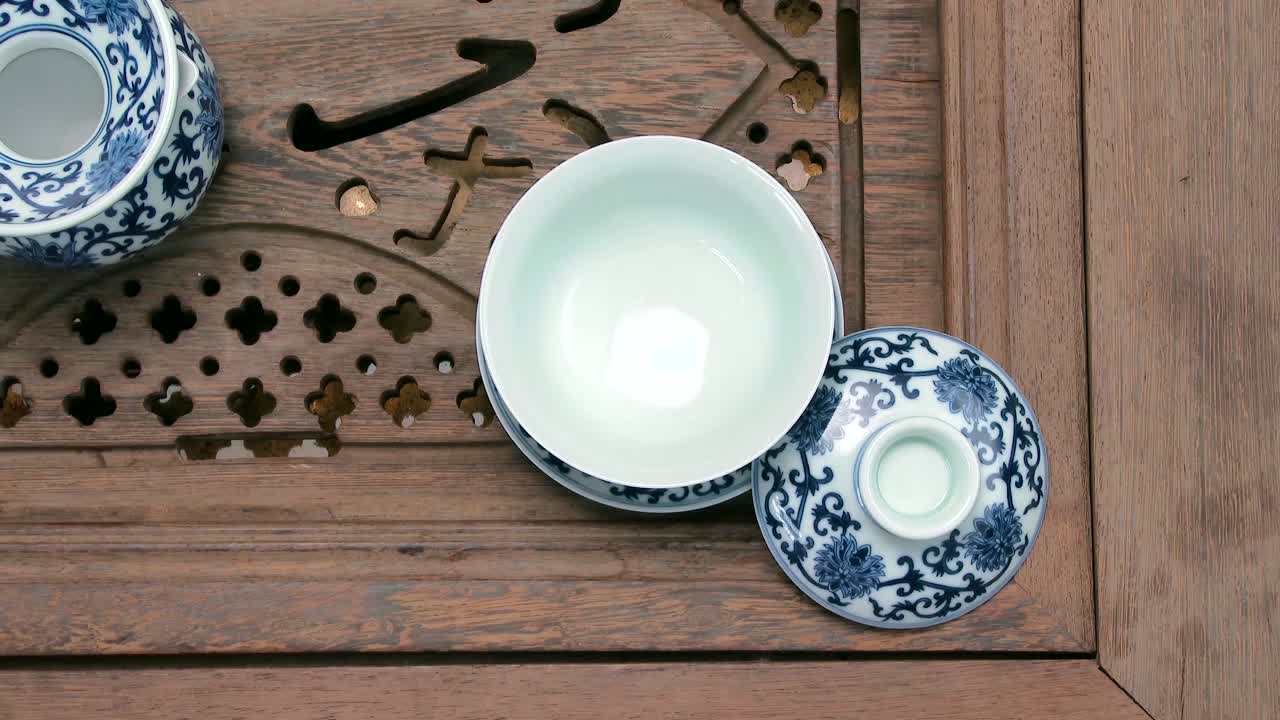 차를 준비하는 것