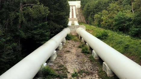 tubería forzada de la central hidroeléctrica