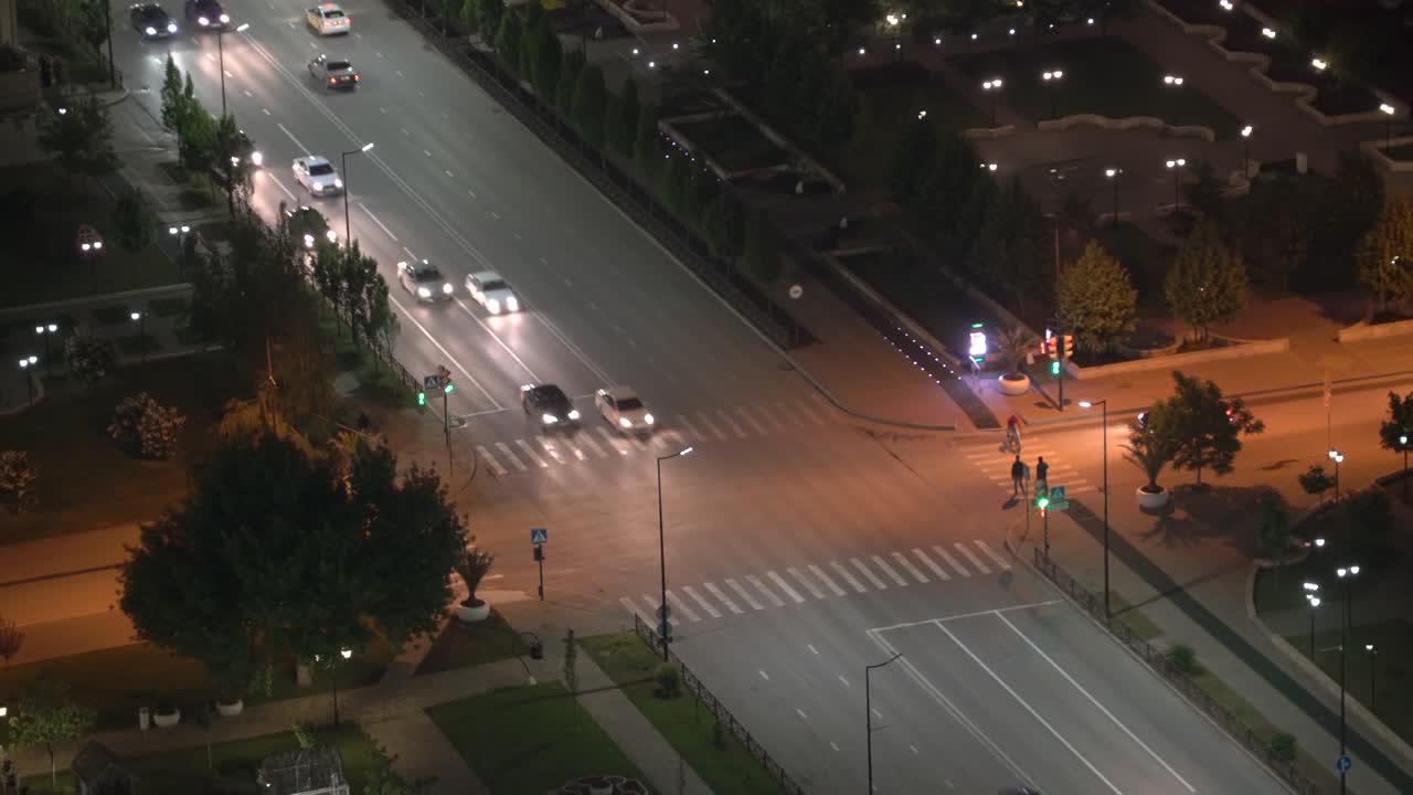 chechenia, la ciudad de grozny por la noche vista de arriba