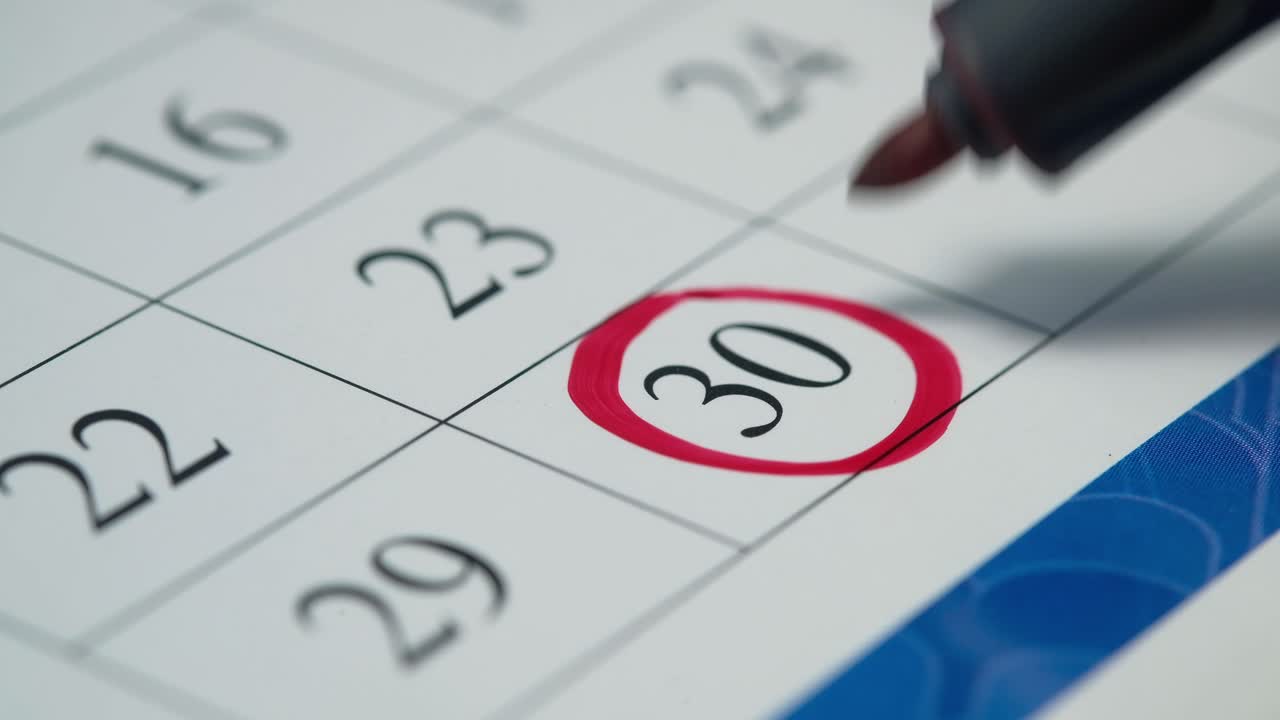 fecha de marcación 30 en el calendario