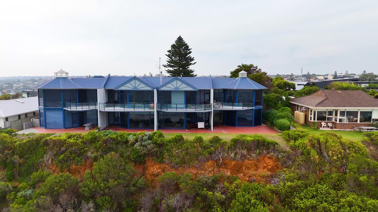 Coastal Modern Multi-Level Home on Cliffside