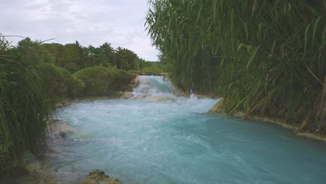 The-beautiful-Thermal-Hot-Springs-of-Saturnia,-Italy
