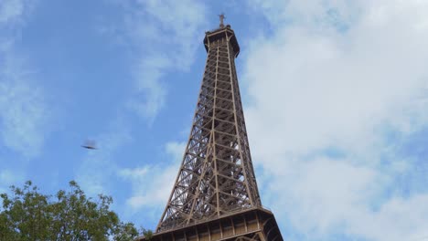 Clouds-Passes-By-Eiffel-Tower-on-a-Chilly-Day-in-Paris