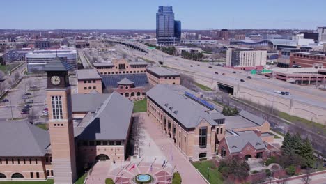Aerial-parallax-of-tower-and-campus-of-Grand-Valley-State-University