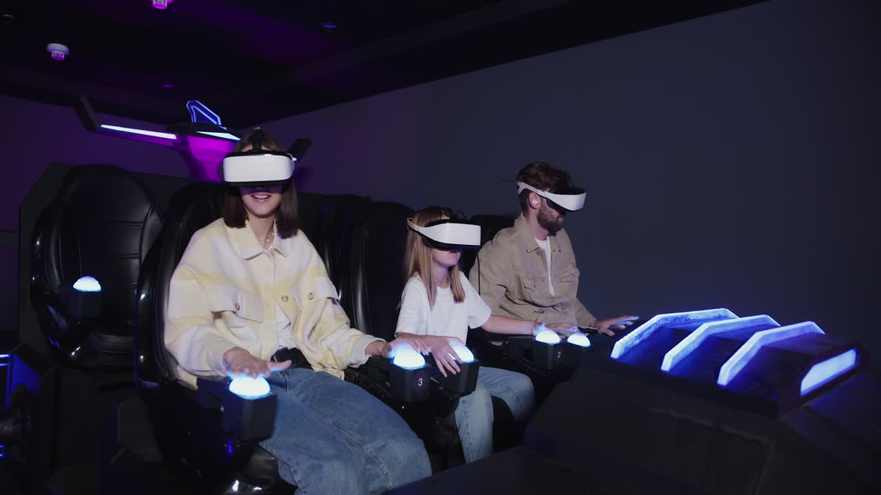 familia disfrutando de una experiencia de vr