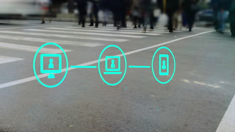 animación de iconos en círculos conectados con líneas sobre el lapso de tiempo de las personas que caminan por la calle