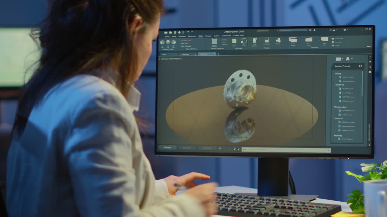 현대 cad 프로그램에서 오버타임으로 일하는 여성 건축가