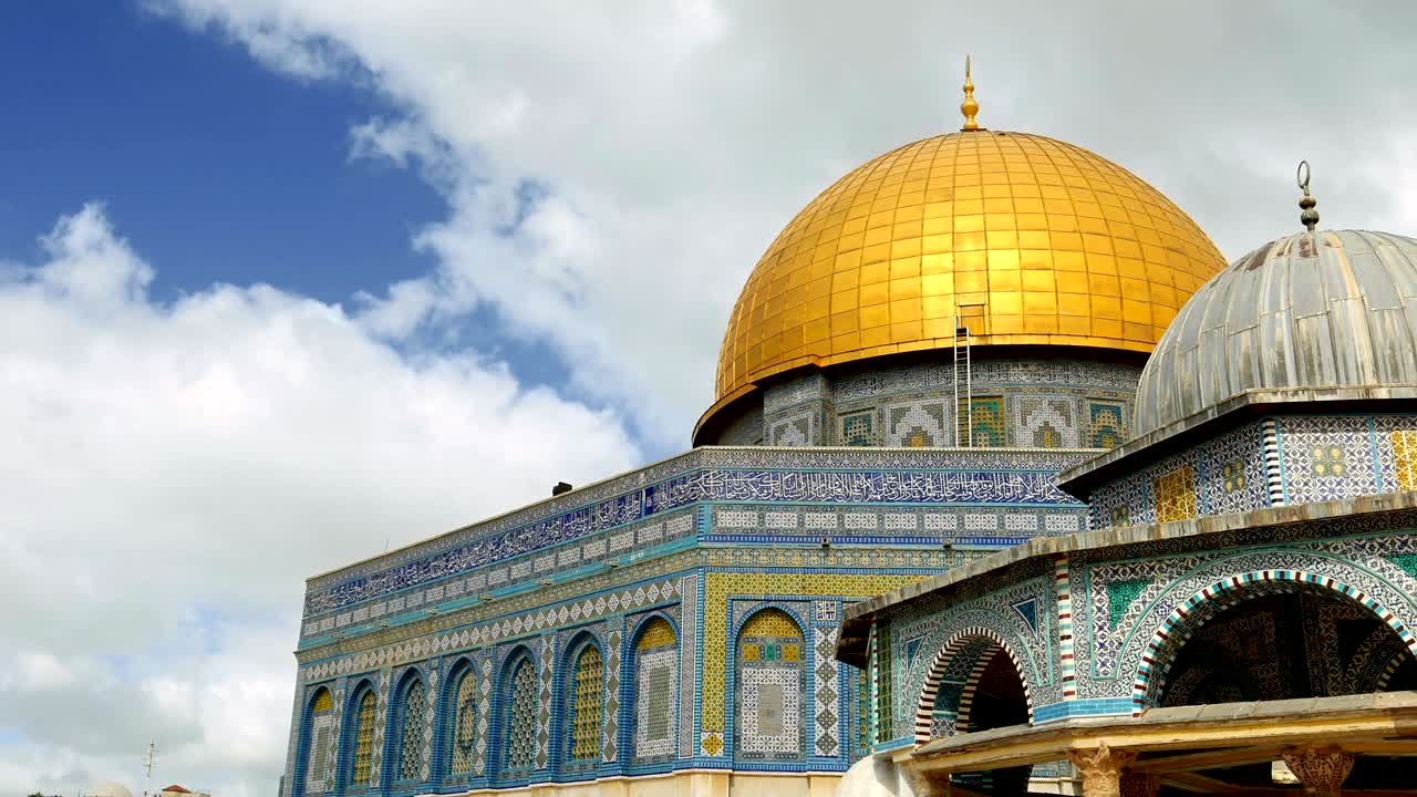 panorámica de la cúpula de la mezquita de la roca en jerusalén