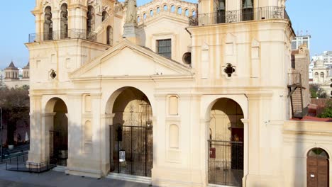 Exterior-view-of-the-Cathedral-of-Cordoba,-Argentina