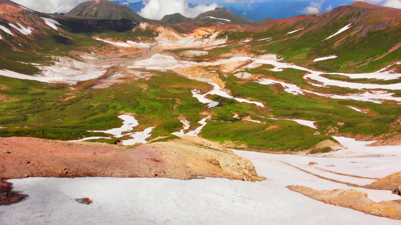 다시츠즈안 국립공원, 칼데라를 드러내는 사진
