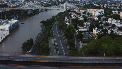 Puentes-De-Matias-Ramon-Mella-Y-Juan-Pablo-Duarte-En-Santo-Domingo,-República-Dominicana