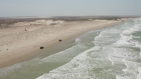 antena: viaje de kitesurf en el norte de brasil, playa desierta