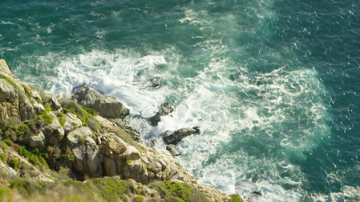 Mare in una giornata di sole 4k