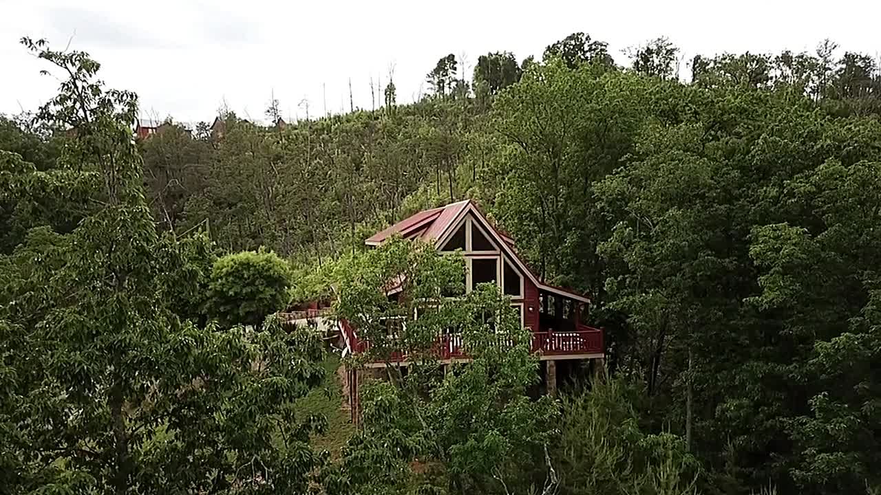 A cabin in Gatlinburg Tennessee