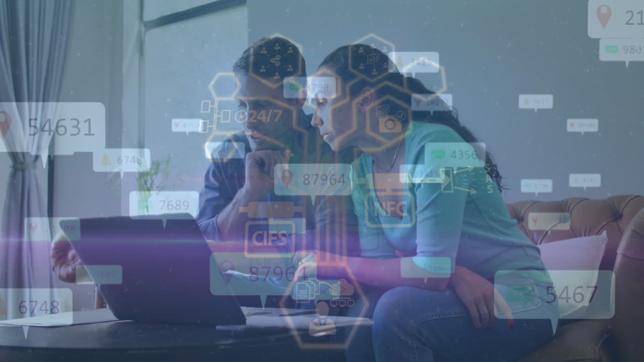 animación de iconos con números crecientes sobre pareja caucásica usando portátil