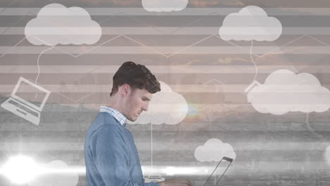 animación de un hombre de negocios caucásico sobre iconos de nubes y paisaje urbano