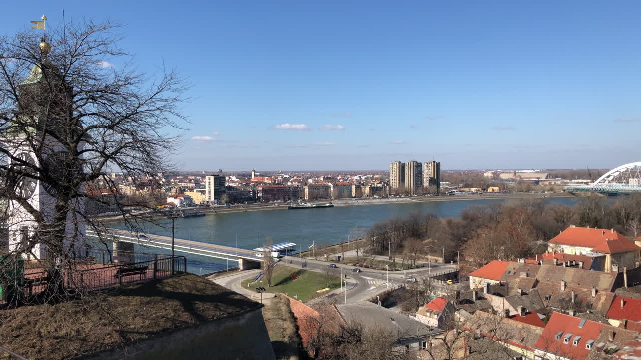 vista desde la fortaleza de petrovaradin en novi sad, serbia