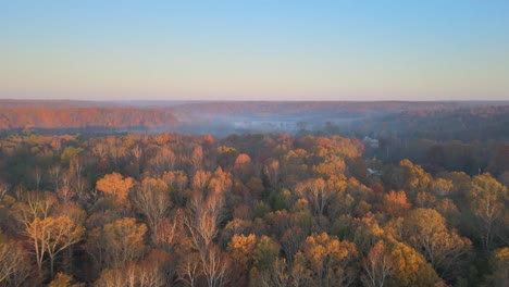 Beautiful-Tennessee-countryside-during-sunrise