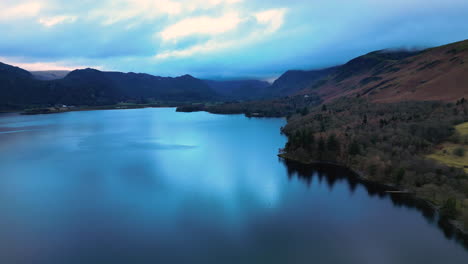 Lake-District-Keswick-Derentwater-England