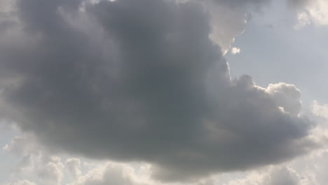 lapso de tiempo de nube de drones en 4k