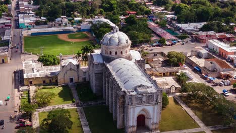 hiperlapso en la iglesia de uman, yucatán