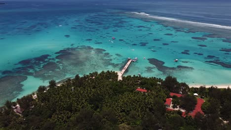 aerial view of managaha island, northern mariana islands