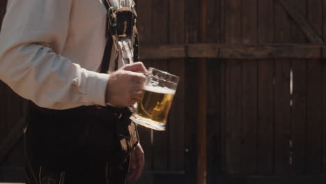 oktoberfest beer cheers
