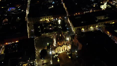 night aerial shot of the church of san miguel de allende