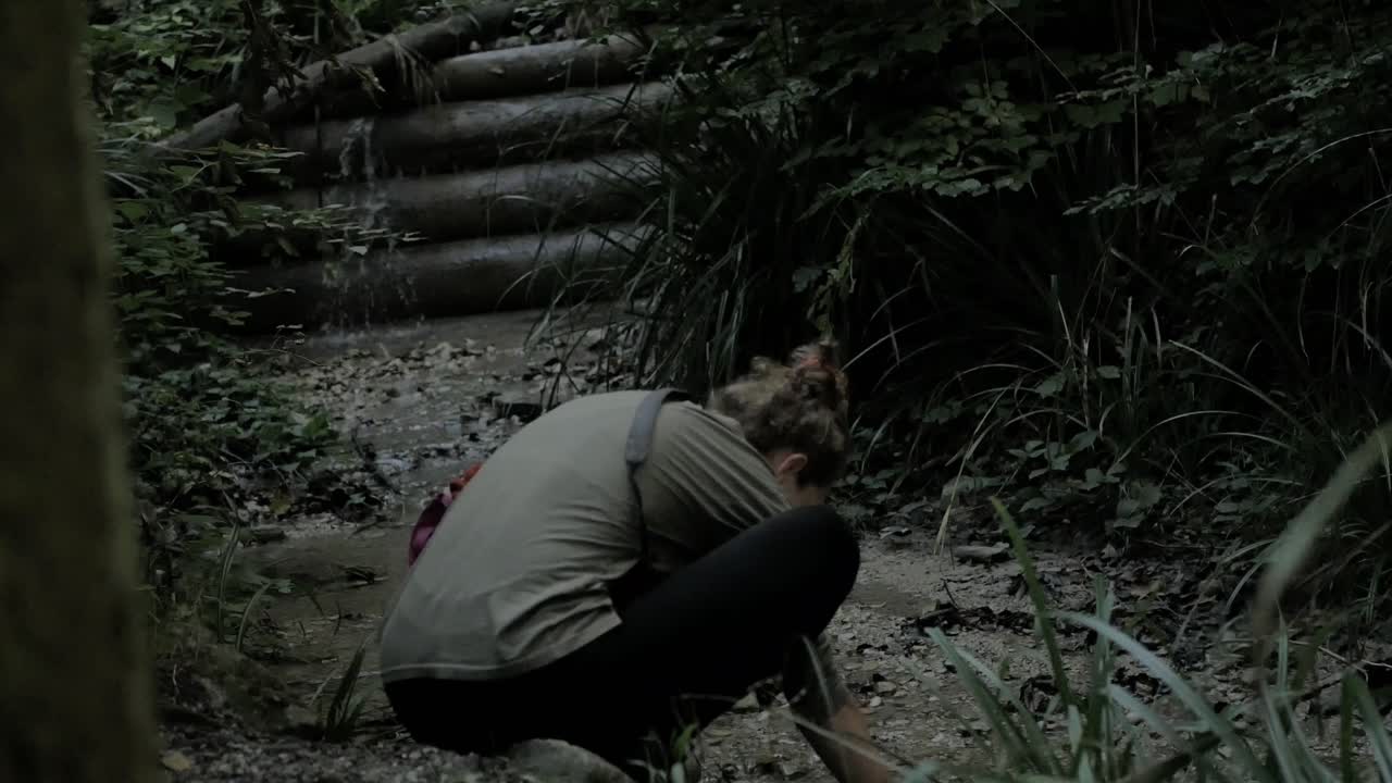 플로리스트 기분에 빠진 여자