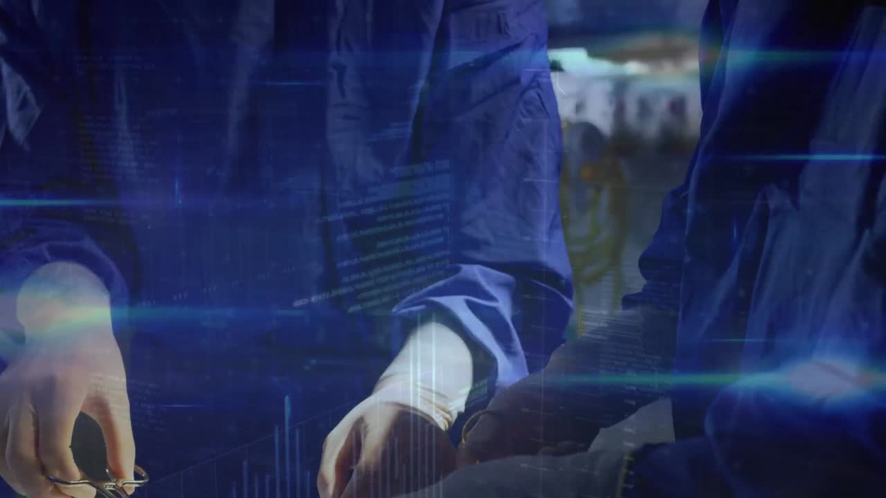 animación del procesamiento de datos sobre un cirujano y una cirujana caucásica que operan en el teatro