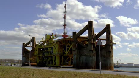 plataforma de energía para reparación en el puerto de rotterdam