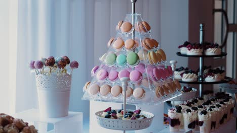 Close-up-tracking-shot-of-a-colorful-candy-bar-in-natural-light