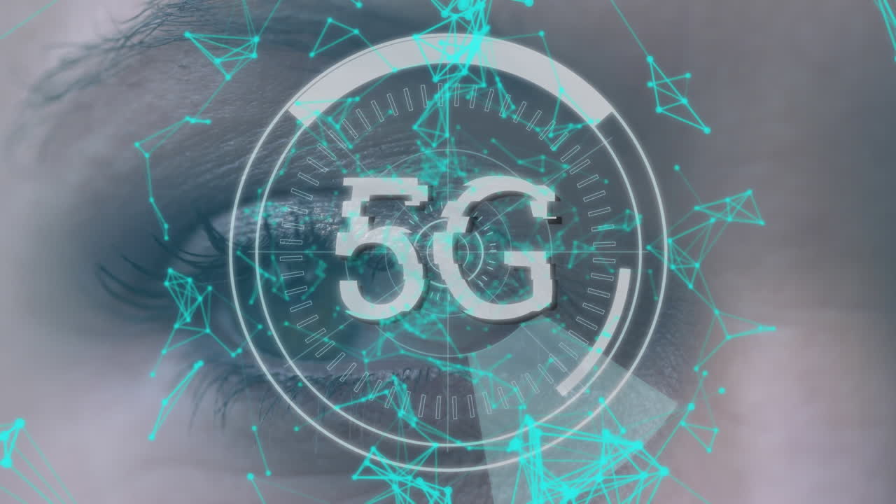 animación de texto 5g y red de conexiones sobre el ojo femenino