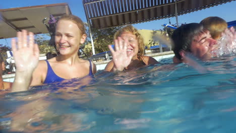 Big-Family-in-Swimming-Pool