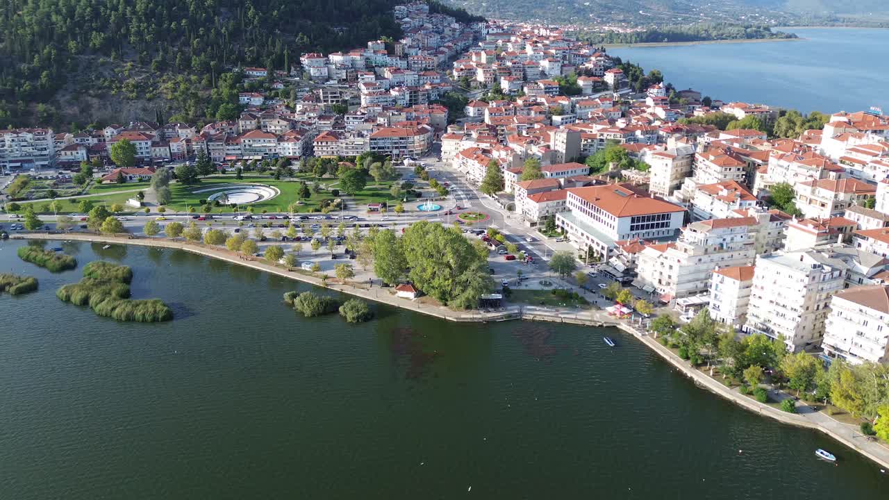 Meraviglie dall'alto: Lago di Kastoria Orestiada in 4K – Riprese aeree con drone