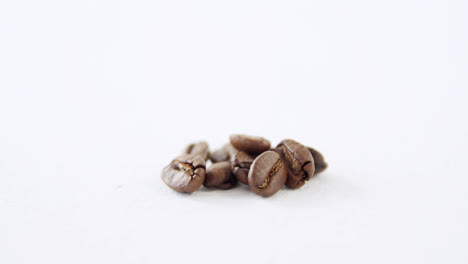 Roasted-coffee-beans