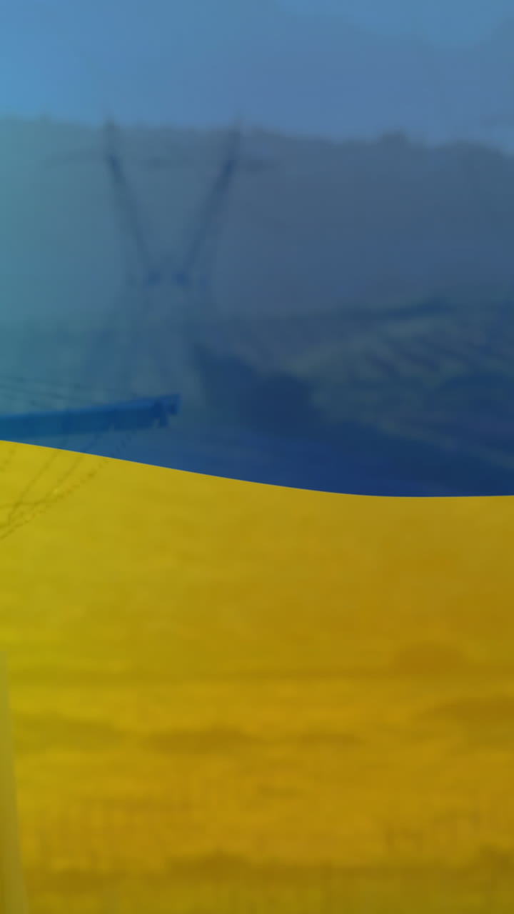 우크라이나의  ⁇ 발의 애니메이션 필드 및 전기 기둥 위에