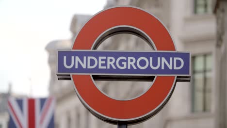 Oxford-Circus-U-Bahn-Zeichen