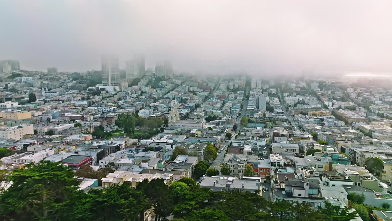 San Francisco cityscape with white tall historic building of Coit Tower