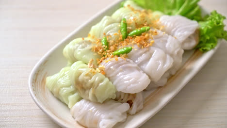 돼지고기 쌀밥