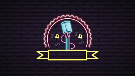 pared con etiqueta de karaoke de luz de neón