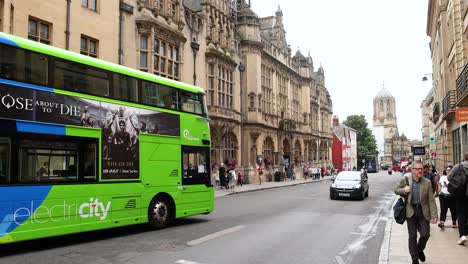 buses and pedestrians on oxford street