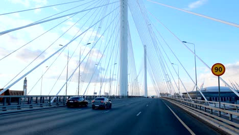 nuevo estilo de autopista occidental de diámetro de velocidad en san petersburgo